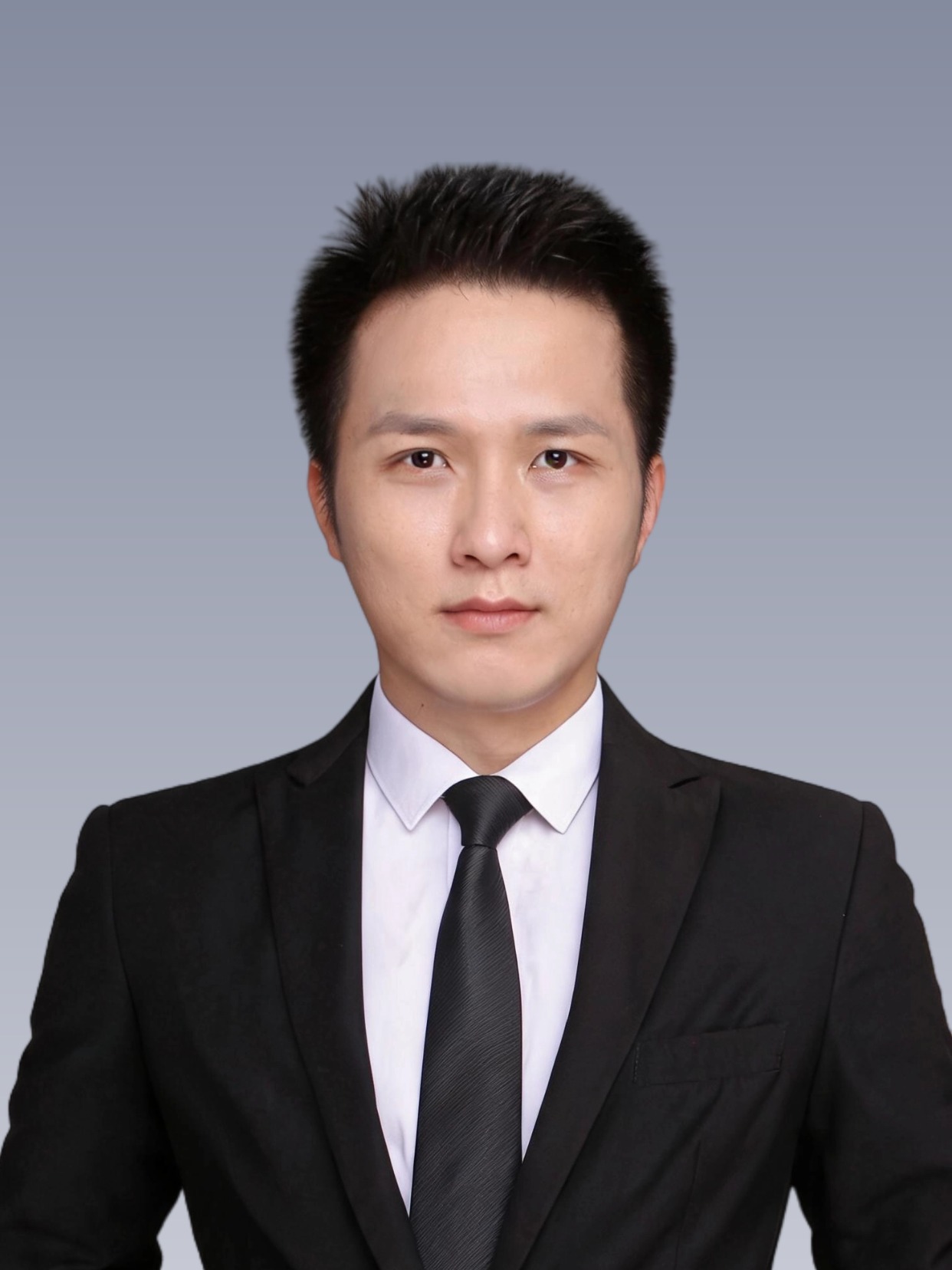 裴业龙