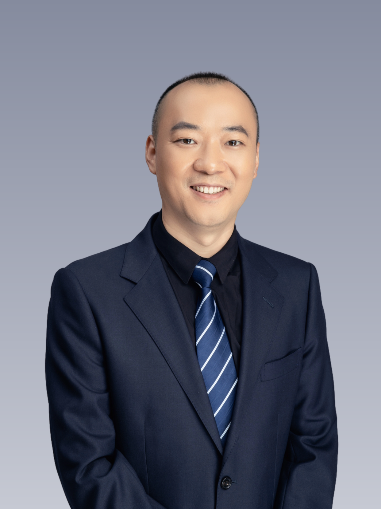 Lun LI