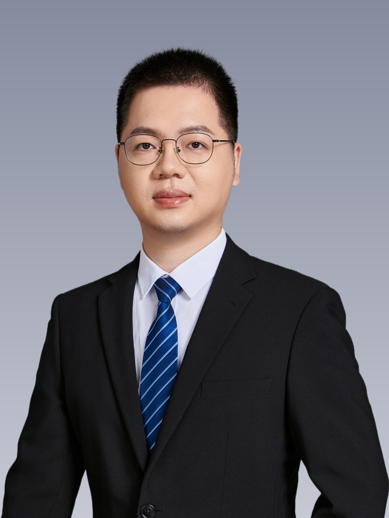 杨尉