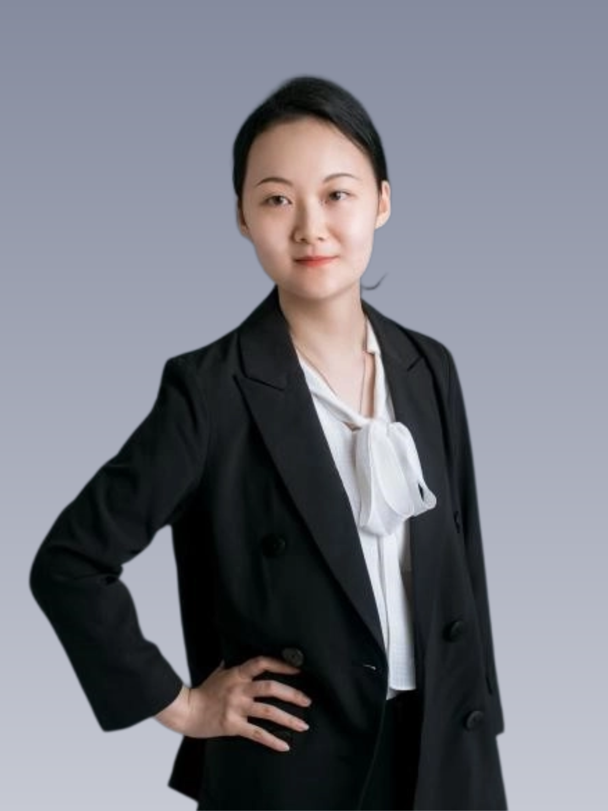 张莹